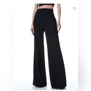 Alice and Olivia silk wide leg pant   NWT. Never worn.